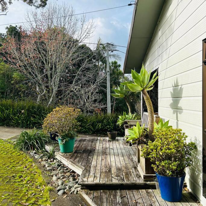 Peaceful Green Bay Charmer Auckland Extérieur photo