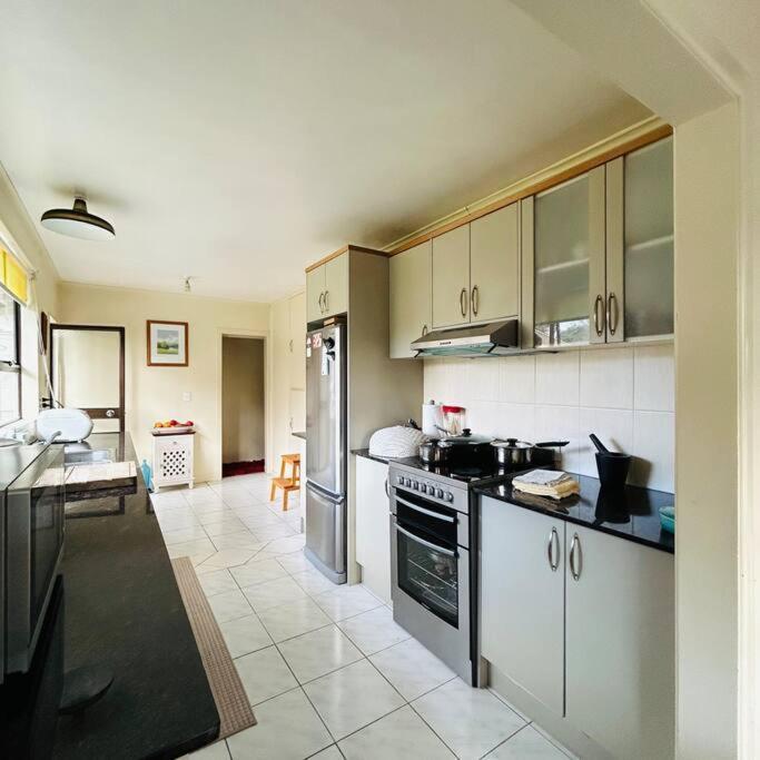 Peaceful Green Bay Charmer Auckland Extérieur photo